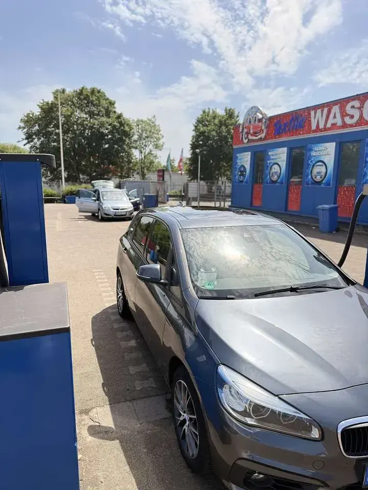 Gebraucht BMW 218 150 PS (110 kW) 2016 Van / Kleinbus