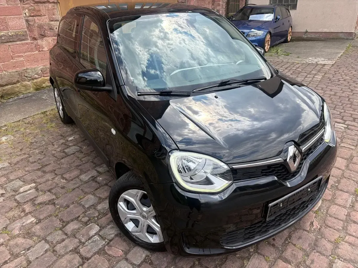 Gebraucht Renault Twingo LIMITED 65 PS (47 kW) 2021 Schwarz Kleinwagen