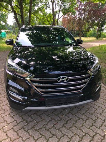 Gebraucht Hyundai Tucson Passion Plus 177 PS (130 kW) 2018 Schwarz SUV