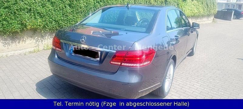 Grau Gebraucht 2015 Mercedes E200 Limousine | 17.900 € (Guter Preis) - Bild 1/4