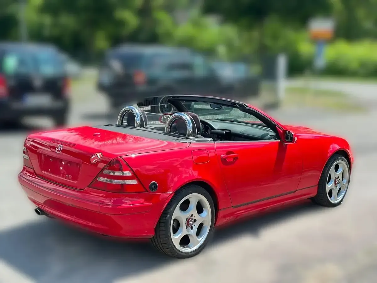 Gebraucht Mercedes SLK320 218 PS (160 kW) 2001 Rot Cabrio