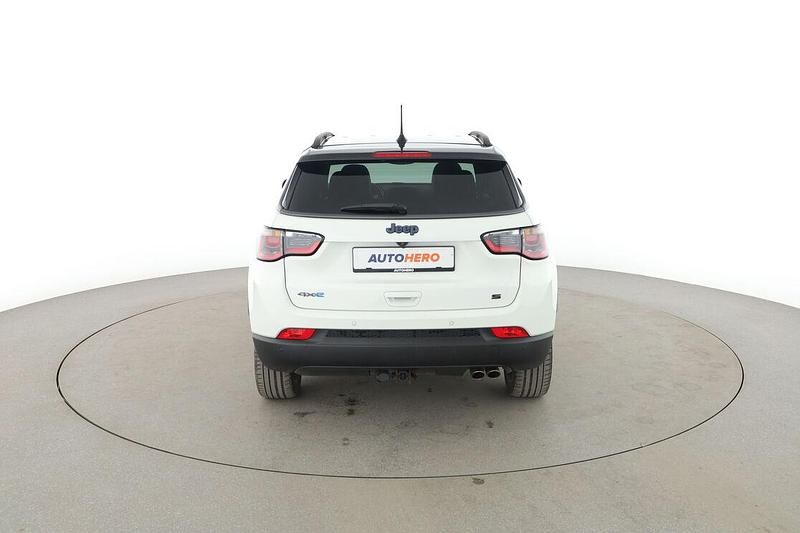 Gebraucht Jeep Compass 60 PS (44 kW) 2020 Weiß SUV