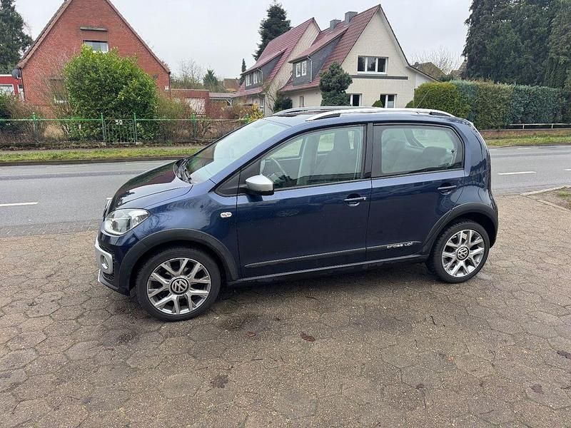Blau Gebraucht 2015 VW cross up! Kleinwagen | 5.500 € (Superpreis) - Bild 1/4