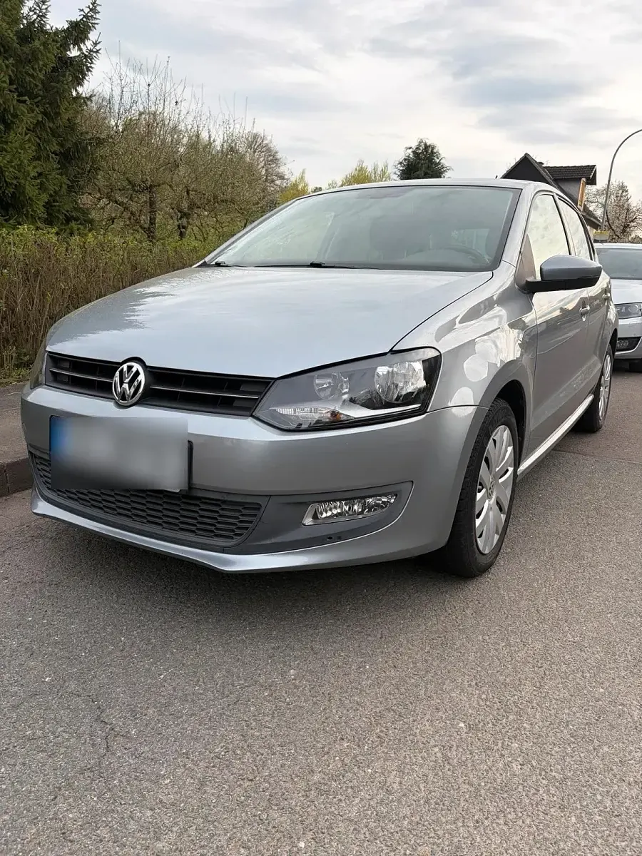 Gebraucht VW Polo 69 PS (50 kW) 2010 Silber Kleinwagen