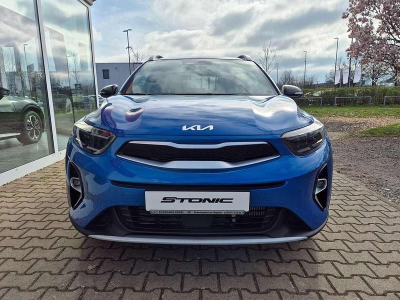 Gebraucht Kia Stonic 120 PS (88 kW) 2024 (spb) bathysblau met. SUV