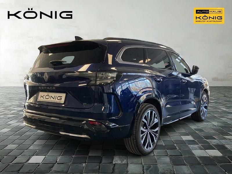 Neu Renault Espace Iconic 131 PS (96 kW) 2025 Blau Limousine