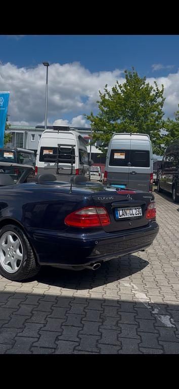 Gebraucht Mercedes CLK230 Elegance 197 PS (144 kW) 2000 Blau Cabrio