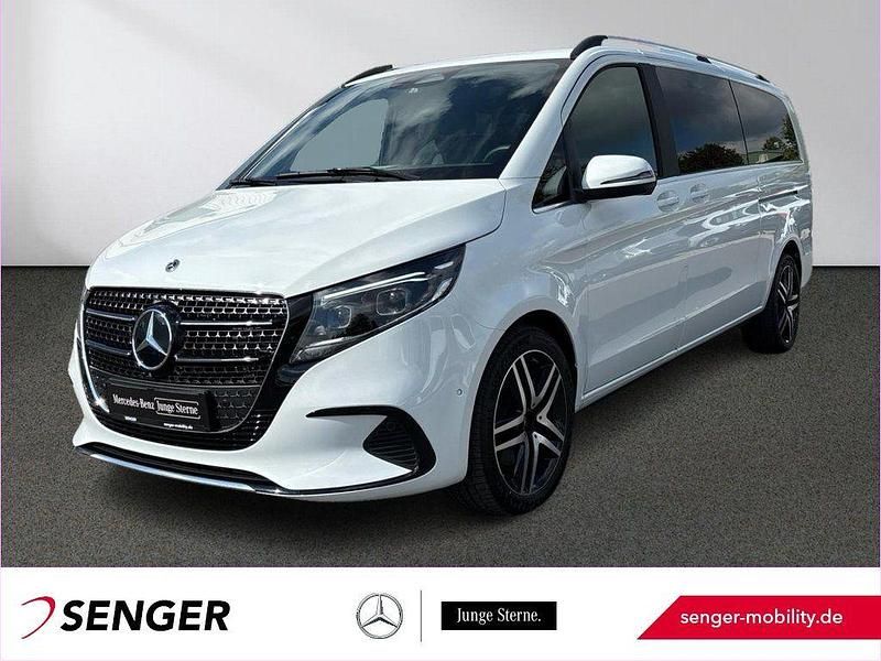 Weiß Gebraucht 2025 Mercedes V300 Avantgarde Van / Kleinbus | 78.450 € (Superpreis) - Bild 1/4