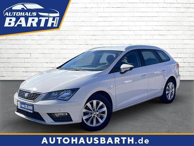 Weiß Gebraucht 2019 Seat Leon ST Style Kombi | 16.890 € (Fairer Preis) - Bild 1/4