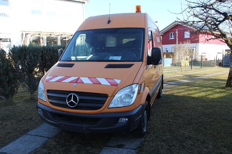 Orange Gebraucht 2011 Mercedes Sprinter Van | 6.300 € - Bild 1/4