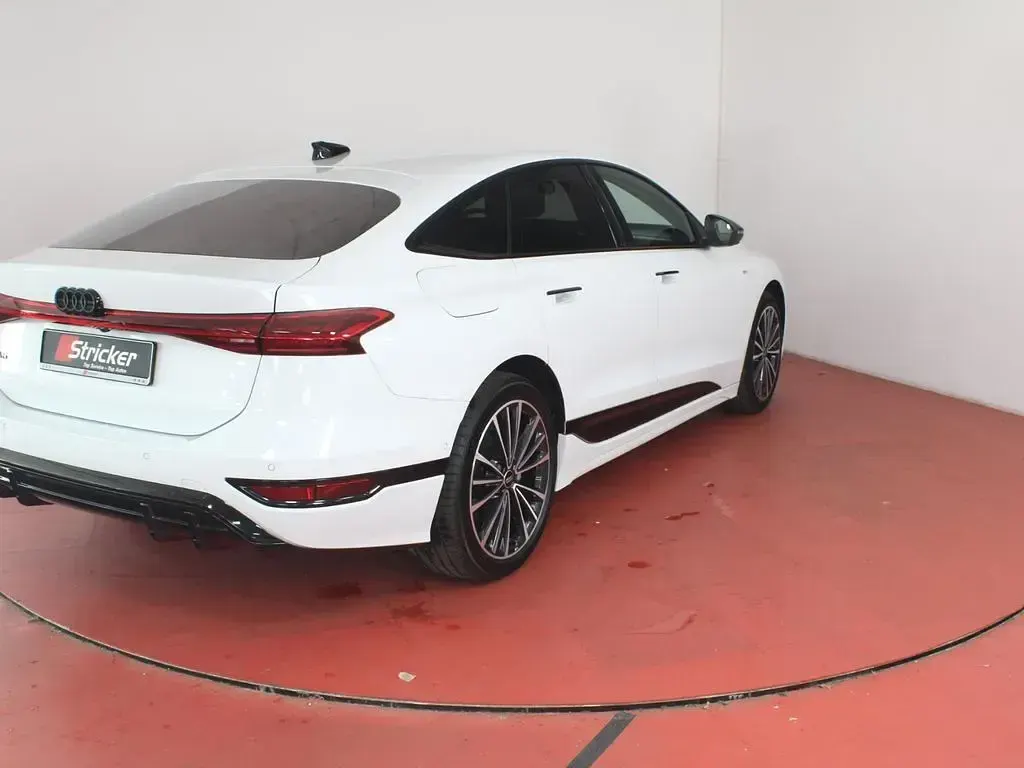 Neu Audi A6 e-tron S-Line 210 kW (286 PS) 2025 Weiß Limousine
