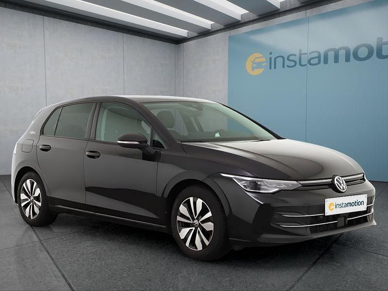 Gebraucht VW Golf VIII 150 PS (110 kW) 2025 Schwarz Kleinwagen