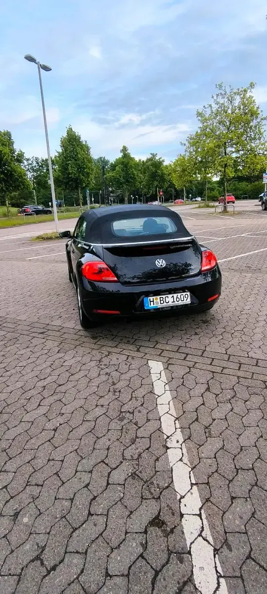 Gebraucht VW Beetle 102 PS (75 kW) 2013 Schwarz Kleinwagen