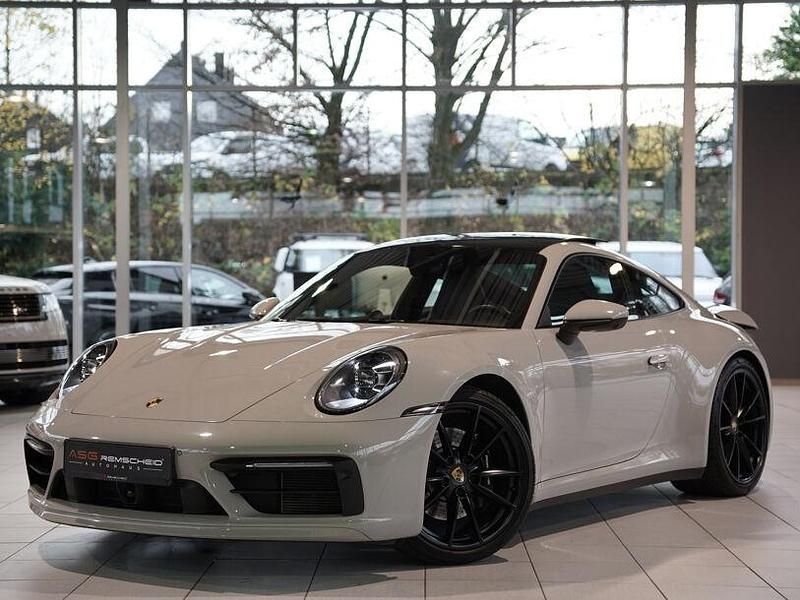 Grau Gebraucht 2020 Porsche 911 | 138.800 € - Bild 1/3