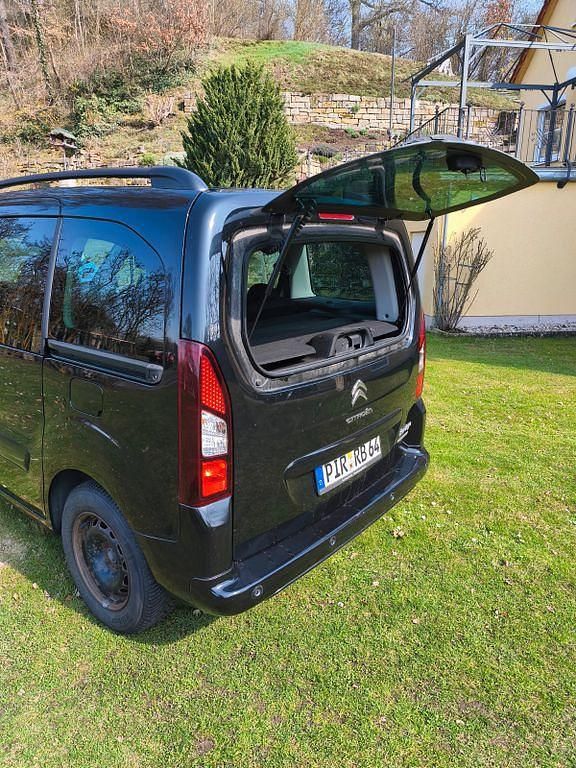 Gebraucht Citroën Berlingo 120 PS (88 kW) 2018 Schwarz Van / Kleinbus