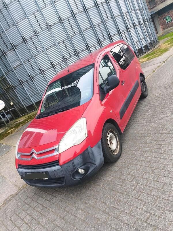 Rot Gebraucht 2008 Citroën Berlingo Van / Kleinbus | 2.400 € (Superpreis) - Bild 1/4