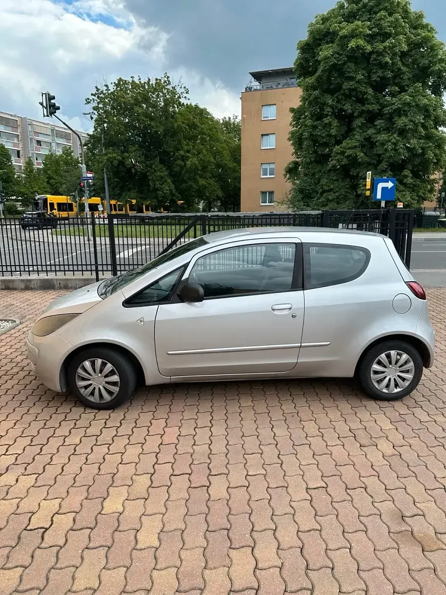 Gebraucht Mitsubishi Colt 95 PS (69 kW) 2008 Silber Kleinwagen