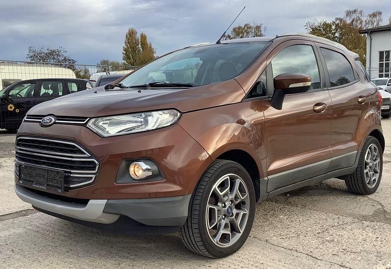 Gebraucht Ford Ecosport Titanium 125 PS (91 kW) 2016 Braun SUV