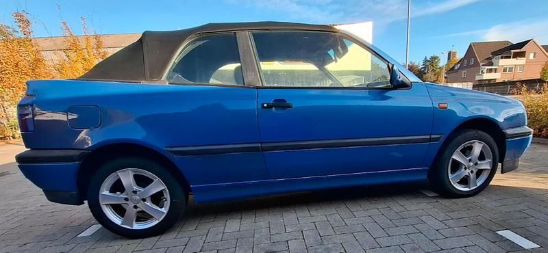 Gebraucht VW Golf Cabriolet 75 PS (55 kW) 1994 Blau Cabrio