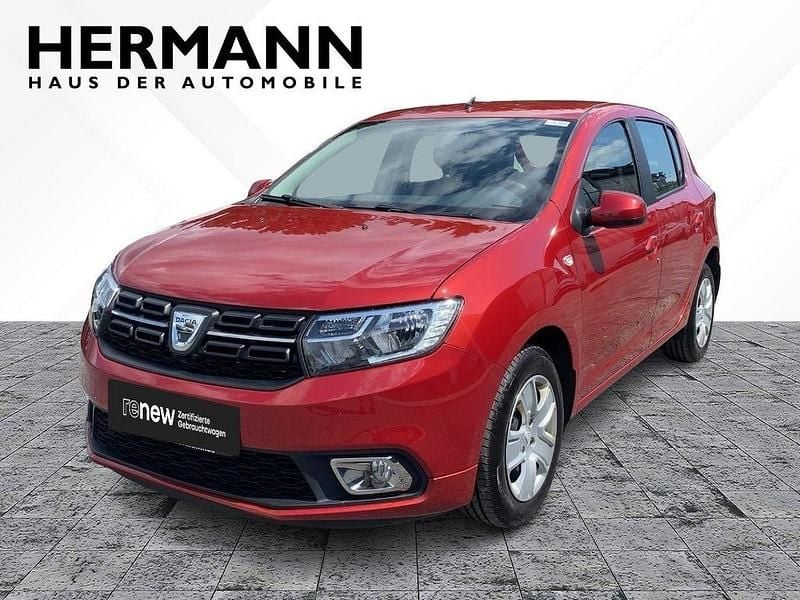 Flammenrot (rot) Gebraucht 2017 Dacia Sandero Lauréate Kleinwagen | 10.498 € (Etwas zu teuer) - Bild 1/4