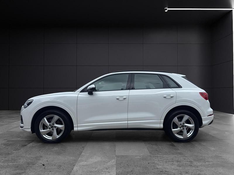 Second-hand Audi Q3 Ambiente 150 CP (110 kW) 2022 Alb SUV