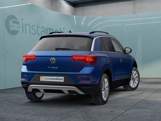 Gebraucht VW T-Roc Life 150 PS (110 kW) 2023 Blau SUV