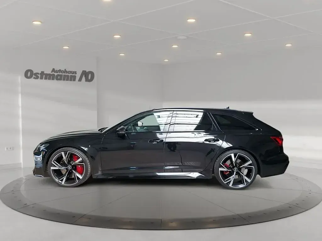 Gebraucht Audi RS6 Sport 600 PS (441 kW) 2023 Mythosschwarz metallic Kombi