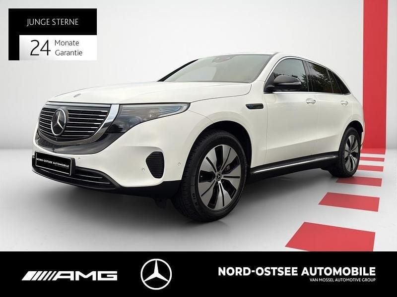 Gebraucht Mercedes EQC400 300 kW (408 PS) 2022 Unilack polarweiß SUV