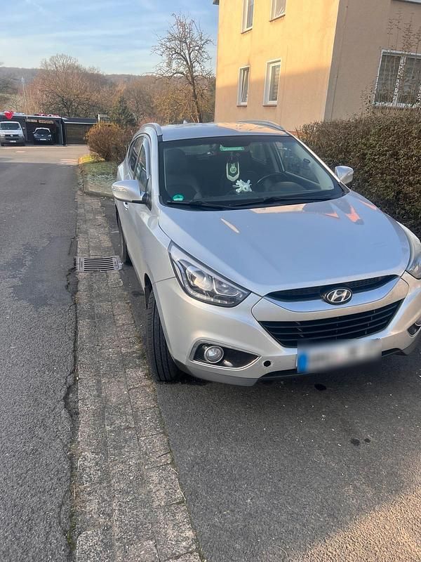 Gebraucht Hyundai ix35 136 PS (100 kW) 2015 Grau SUV