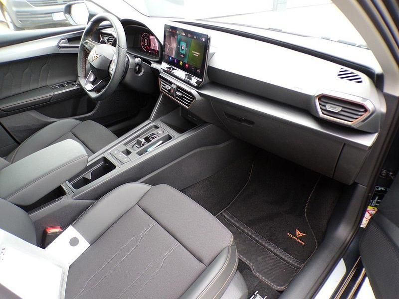 Usata Cupra Leon 150 CV (110 kW) 2024 Grigio Berlina