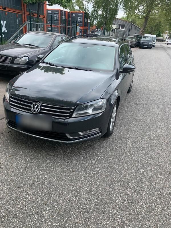Gebraucht 2011 VW Passat Kombi | 4.700 € (Guter Preis) - Bild 1/4