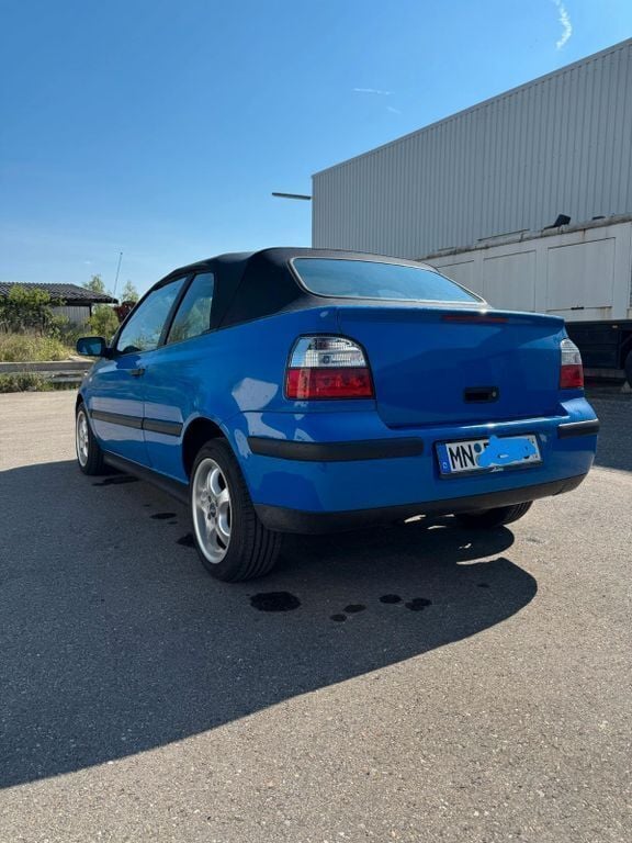 Blau Gebraucht 2001 VW Golf Cabriolet Classicline Cabrio | 2.350 € (Superpreis) - Bild 1/4