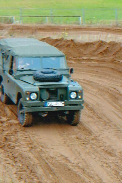 Gebraucht Land Rover 2 69 PS (50 kW) 1964 Grün SUV