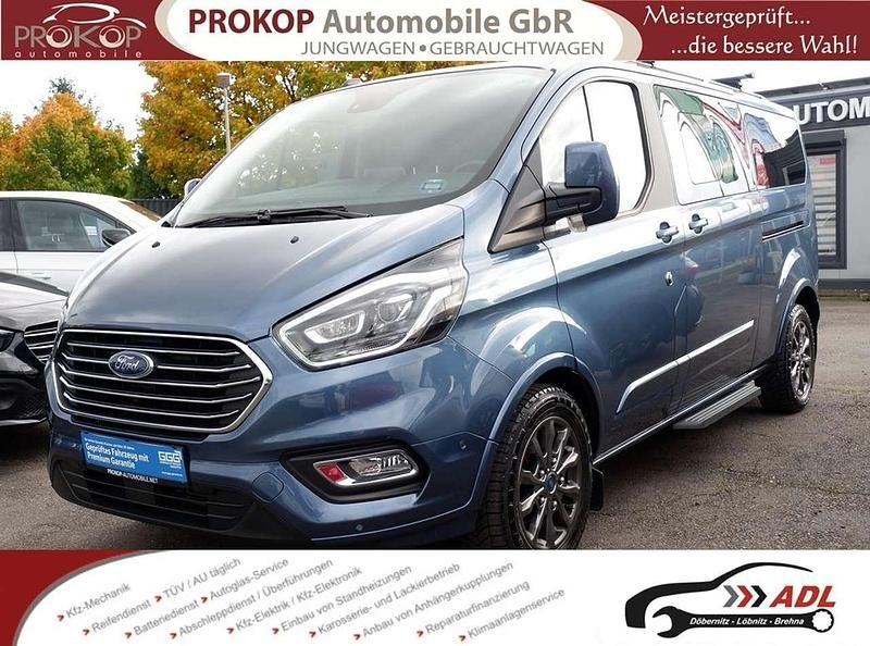 Chrome blue Gebraucht 2022 Ford Tourneo Titanium X Van / Kleinbus | 37.489 € (Fairer Preis) - Bild 1/4