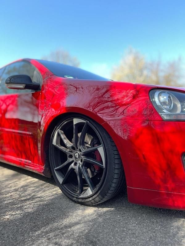 Rot Gebraucht 2005 VW Golf V GTI Limousine | 11.990 € - Bild 1/4