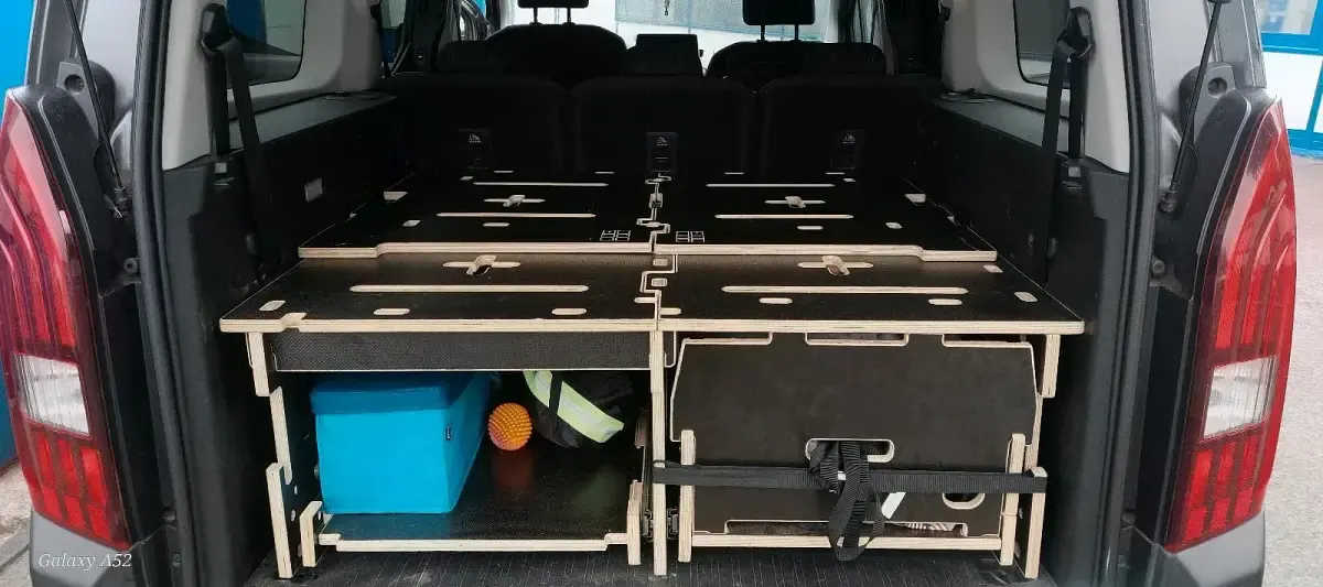 Gebraucht Peugeot Rifter 110 PS (80 kW) 2019 Grau Van / Kleinbus