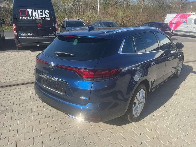 Gebraucht Renault Mégane IV Intens 91 PS (66 kW) 2021 Blau Kombi
