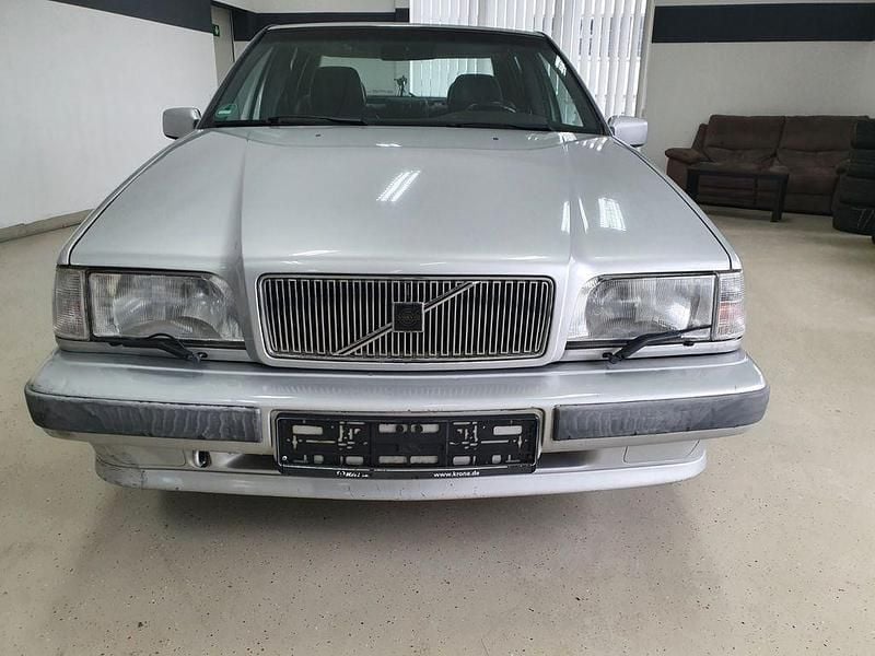 Gebraucht Volvo 850 170 PS (125 kW) 1992 Silber Limousine