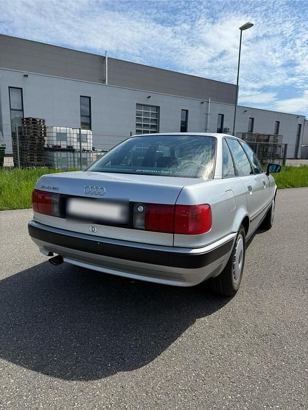 Usata Audi 80 90 CV (66 kW) 1992 Argento Berlina