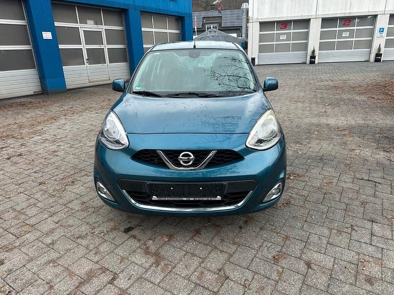 Gebraucht Nissan Micra Acenta 80 PS (58 kW) 2015 Blau Kleinwagen