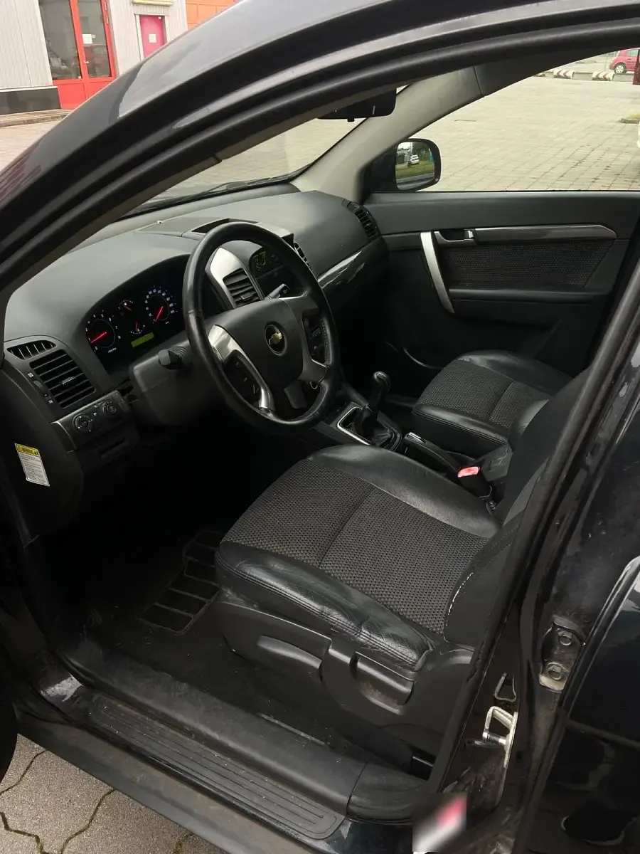 Gebraucht Chevrolet Captiva 130 PS (95 kW) 2010 Schwarz SUV