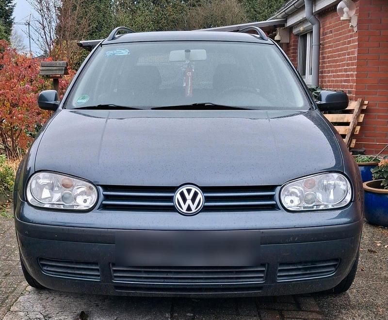 Grau Gebraucht 2001 VW Golf IV Kombi | 650 € (Guter Preis) - Bild 1/4