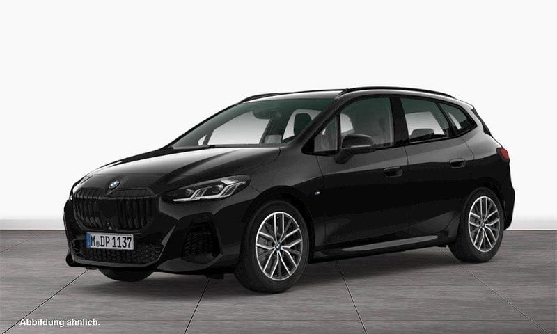 Gebraucht BMW 220 Active Tourer M Sport 156 PS (114 kW) 2025 Schwarz Van / Kleinbus