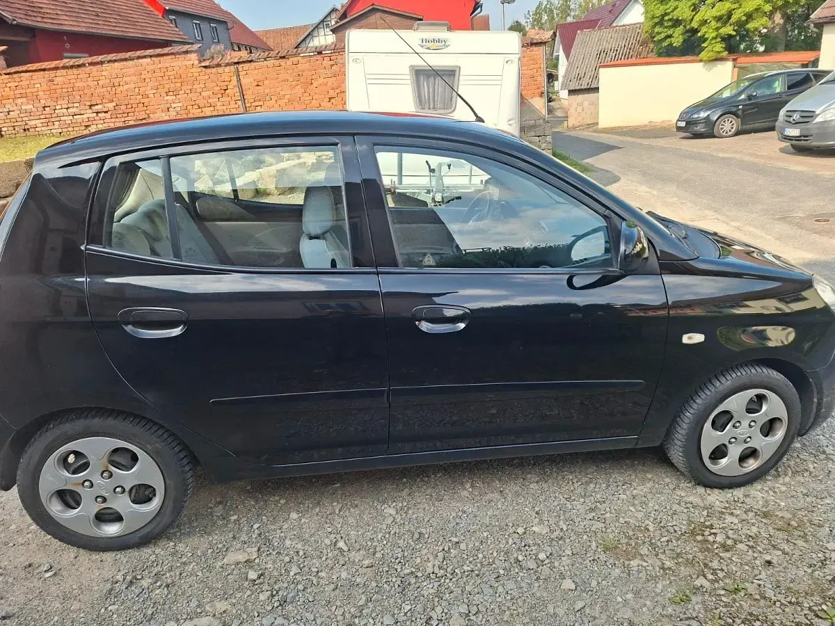 Gebraucht Kia Picanto Start 65 PS (47 kW) 2008 Schwarz Kleinwagen
