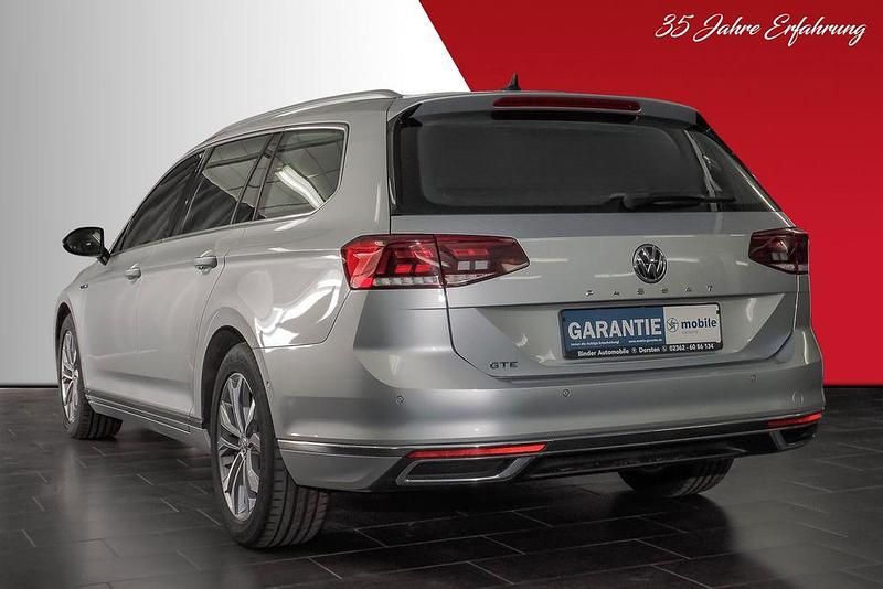 Gebraucht VW Passat GTE 156 PS (114 kW) 2020 Reflexsilber Kombi