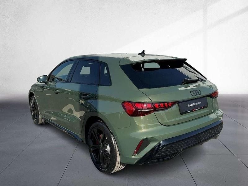 Gebraucht Audi A3 S-Line 272 PS (200 kW) 2025 Distriktgrün metallic Limousine