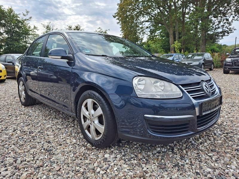 Gebraucht 2007 VW Jetta Trendline Limousine | 4.500 € (Etwas zu teuer) - Bild 1/4