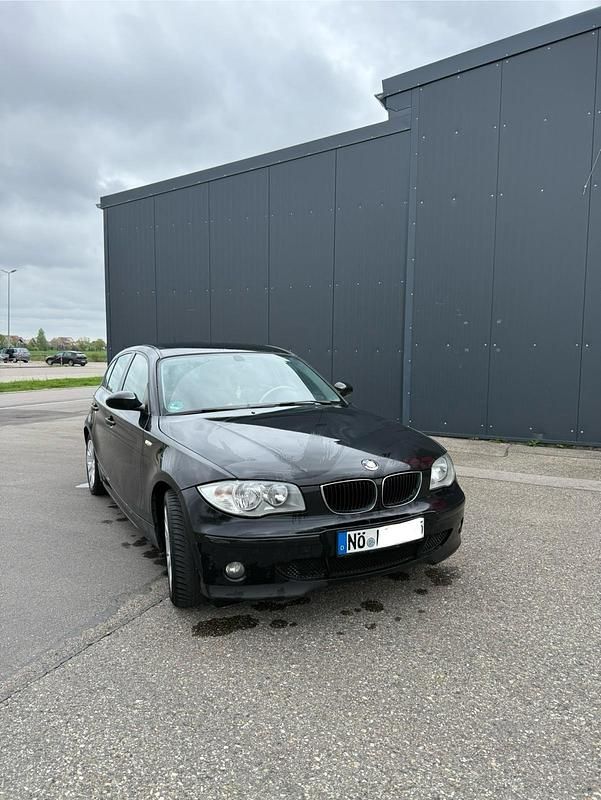 Schwarz Gebraucht 2006 BMW 116 Kleinwagen | 1.500 € (Superpreis) - Bild 1/4