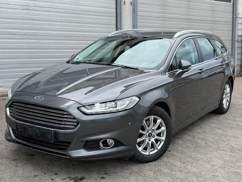 Gebraucht Ford Mondeo Titanium 150 PS (110 kW) 2017 Limousine