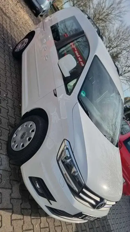 Gebraucht VW Caddy 102 PS (75 kW) 2016 Candyweiss lb9a Van / Kleinbus